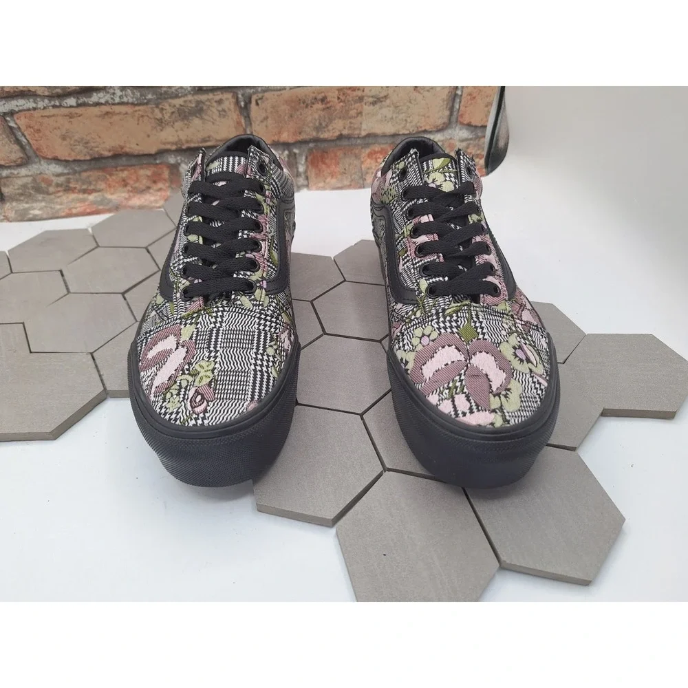 Vans product description